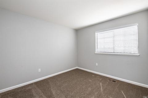 381 New Bedford Dr, Vallejo, CA 94591 photo 37
