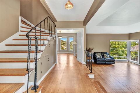 19 La Vuelta St, Vallejo, CA 94590 photo 3