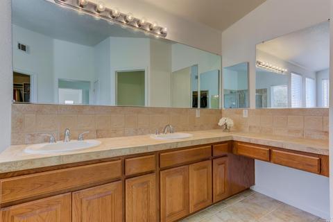 6241 Pebble Beach Dr, Vallejo, CA 94591 photo 27