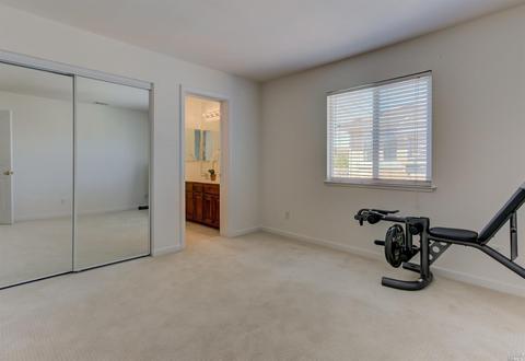 6241 Pebble Beach Dr, Vallejo, CA 94591 photo 31