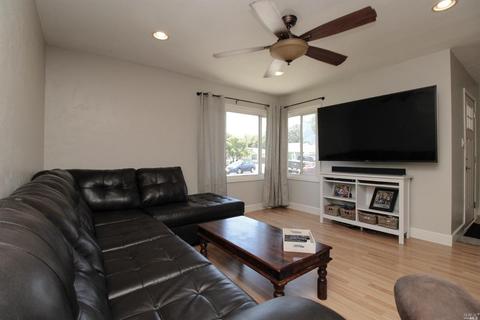 140 Maple St, Vacaville, CA 95688 photo 11