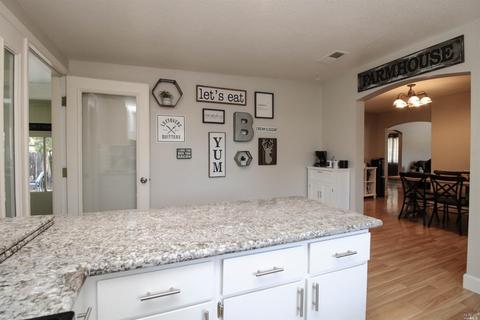 140 Maple St, Vacaville, CA 95688 photo 20