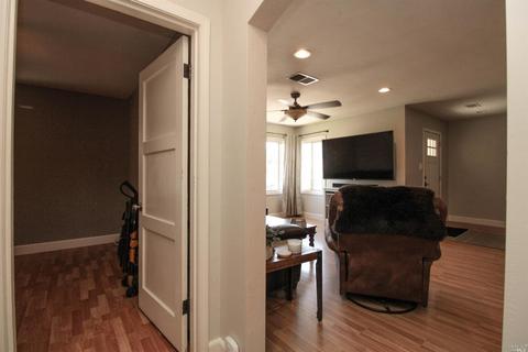 140 Maple St, Vacaville, CA 95688 photo 32