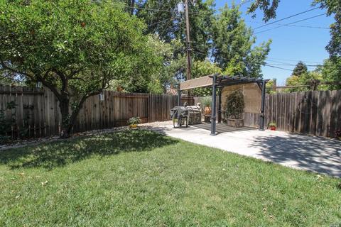 140 Maple St, Vacaville, CA 95688 photo 46