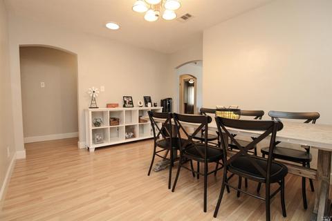 140 Maple St, Vacaville, CA 95688 photo 13