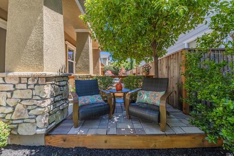 1723 Devin Dr, Petaluma, CA 94954 photo 3