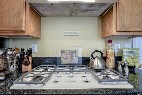 536 Buckeye Dr, Windsor, CA 95492 photo 11