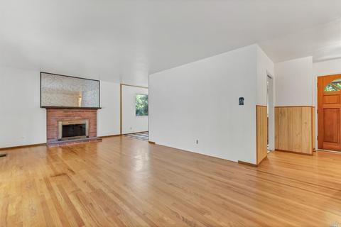 697 3rd St W, Sonoma, CA 95476 photo 11