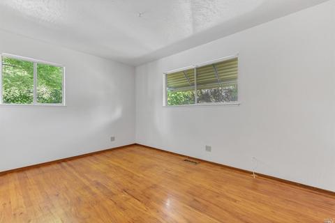 697 3rd St W, Sonoma, CA 95476 photo 14