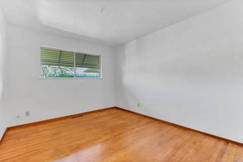 697 3rd St W, Sonoma, CA 95476 photo 12