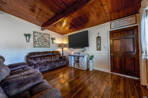 945 Brentwood Ave, Vallejo, CA 94591 photo 7