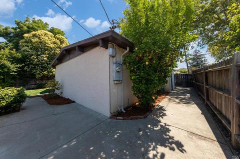 945 Brentwood Ave, Vallejo, CA 94591 photo 28