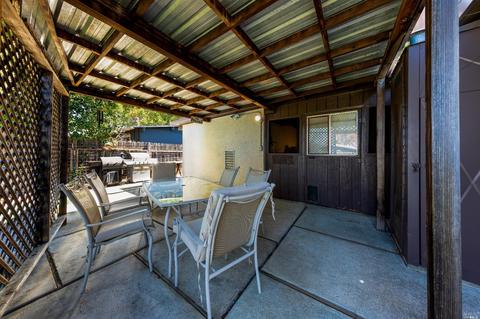 945 Brentwood Ave, Vallejo, CA 94591 photo 24