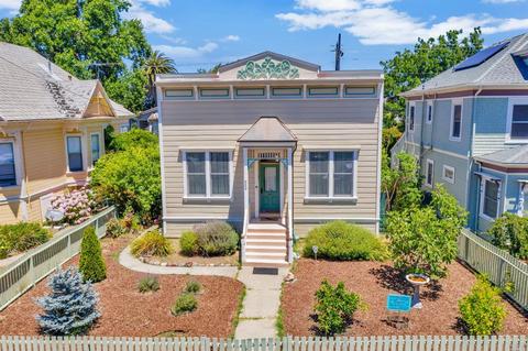 732 Kentucky St, Vallejo, CA 94590 photo 1