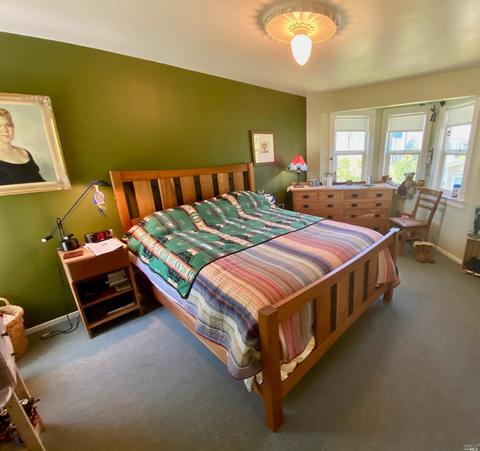 732 Kentucky St, Vallejo, CA 94590 photo 4