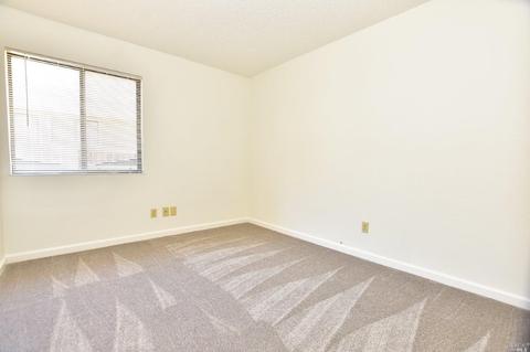 397 Jane Dr, Windsor, CA 95492 photo 10