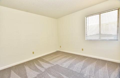 397 Jane Dr, Windsor, CA 95492 photo 11