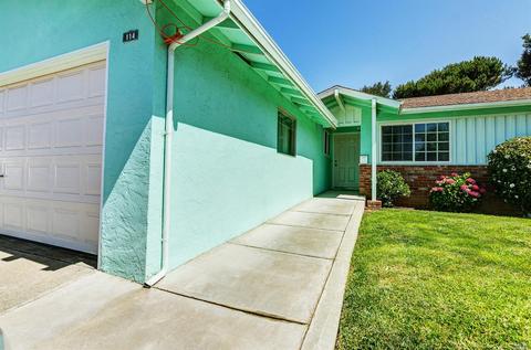 114 Menlo Ct, Vallejo, CA 94589 photo 3