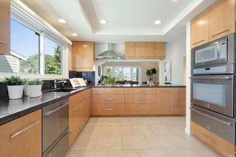46 Cavalla Cay, Novato, CA 94949 photo 15