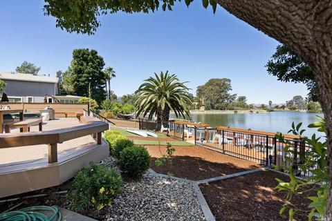 46 Cavalla Cay, Novato, CA 94949 photo 40