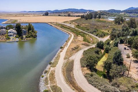 46 Cavalla Cay, Novato, CA 94949 photo 45