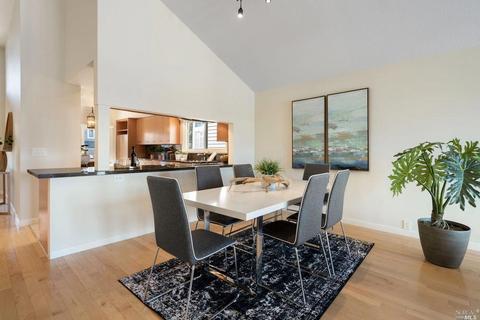 46 Cavalla Cay, Novato, CA 94949 photo 19