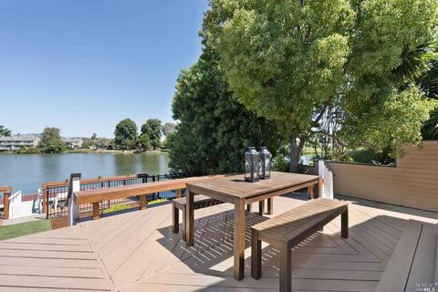 46 Cavalla Cay, Novato, CA 94949 photo 32