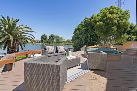 46 Cavalla Cay, Novato, CA 94949 photo 29