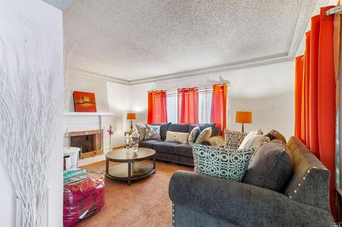 112 Broadway St, Vallejo, CA 94590 photo 4