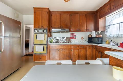 112 Broadway St, Vallejo, CA 94590 photo 7