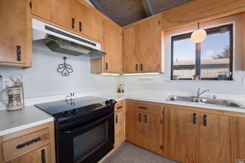 2028 Sandpiper Ct, Bodega Bay, CA 94923 photo 17