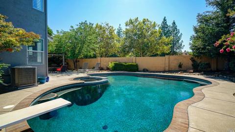 521 Edenderry Dr, Vacaville, CA 95688 photo 31