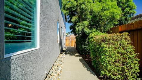 521 Edenderry Dr, Vacaville, CA 95688 photo 36