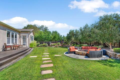 8686 Starr Rd, Windsor, CA 95492 photo 2
