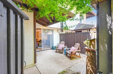 3472 Willis Dr, Napa, CA 94558 photo 3