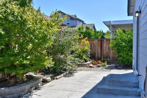 1300 Pedroncelli Dr, Windsor, CA 95492 photo 8