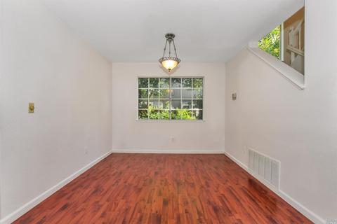 407 Regency Cir, Vacaville, CA 95687 photo 10
