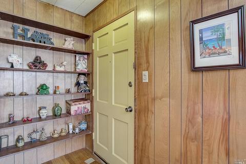 1301 Magazine St, Vallejo, CA 94591 photo 2