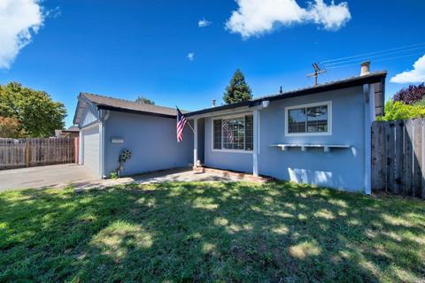 2453 Gulf Dr, Fairfield, CA 94533 photo 4