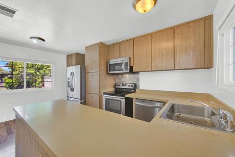 2453 Gulf Dr, Fairfield, CA 94533 photo 14