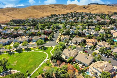 2804 Parkview Ter, Fairfield, CA 94534 photo 32