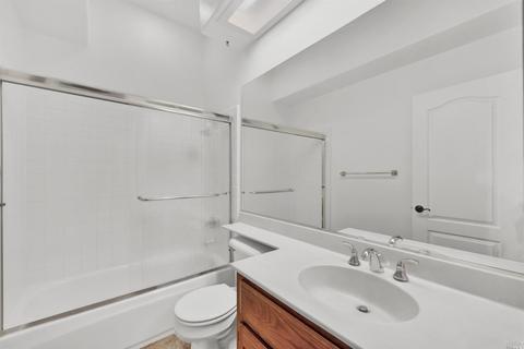 2804 Parkview Ter, Fairfield, CA 94534 photo 17