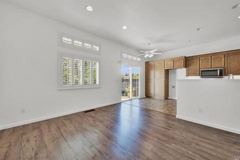 2804 Parkview Ter, Fairfield, CA 94534 photo 12