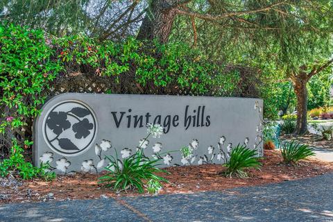 9446 Victoria Ln, Windsor, CA 95492 photo 2