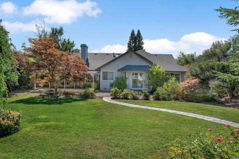 9446 Victoria Ln, Windsor, CA 95492 photo 5