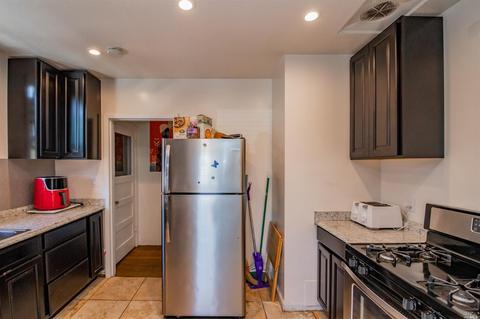 2139 El Dorado St, Vallejo, CA 94590 photo 22