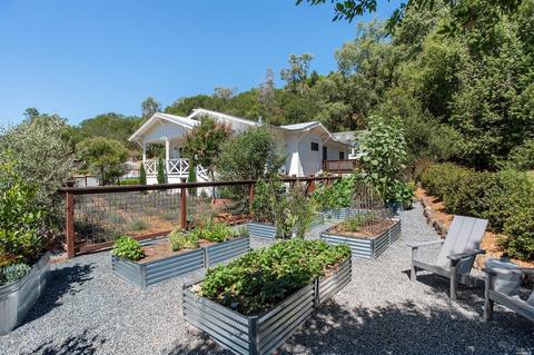 9975 Westside Rd, Healdsburg, CA 95448 photo 4