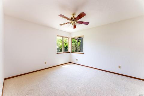 261 Bourbon Ln, Ukiah, CA 95482 photo 18