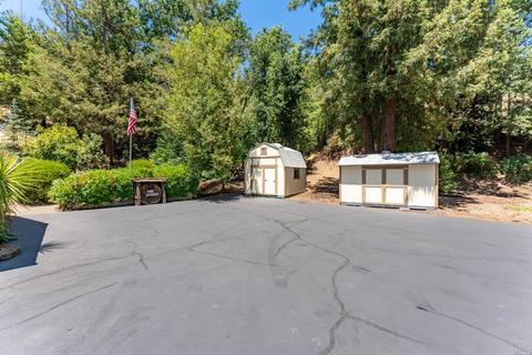 261 Bourbon Ln, Ukiah, CA 95482 photo 33