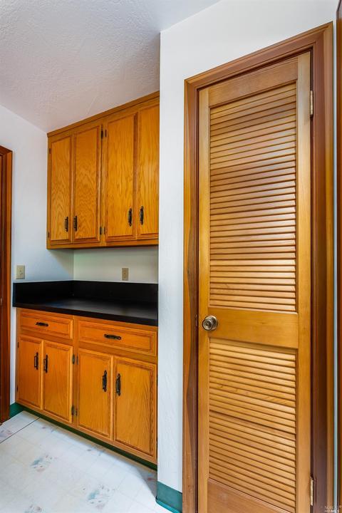 261 Bourbon Ln, Ukiah, CA 95482 photo 13